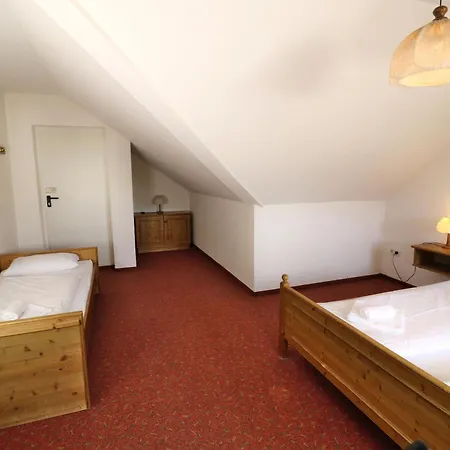 Apartment 16 - Ferienresidenz Roseneck, Galeriewohnung, Mit Schwimmbad In Bei Feldberg Todtnauberg